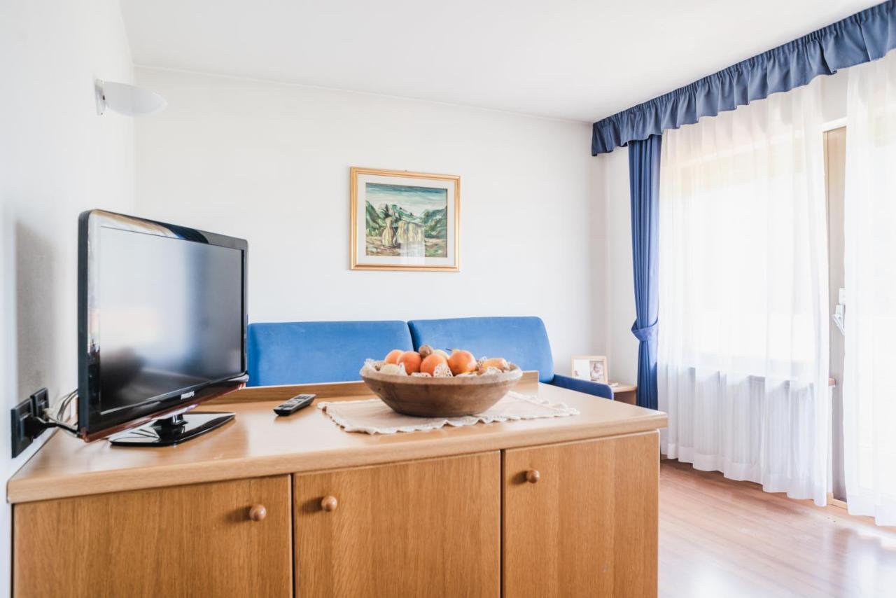 Residence Dolomia Pozza di Fassa Bagian luar foto
