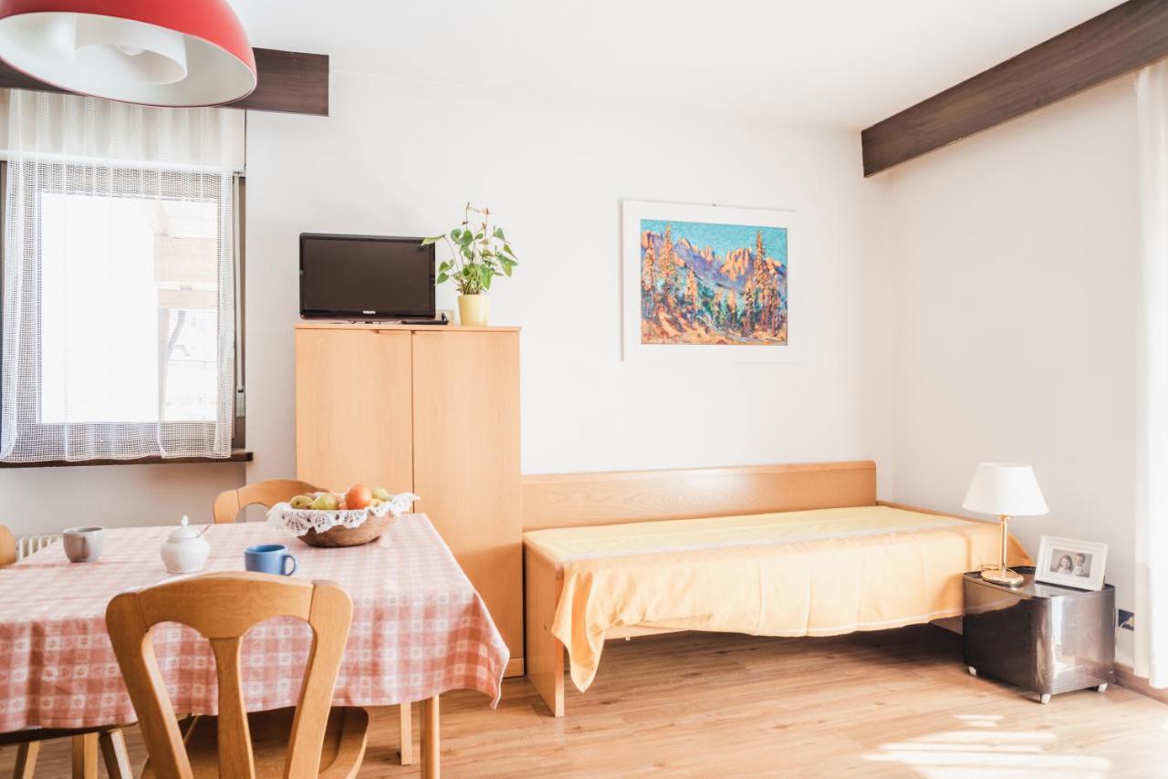 Residence Dolomia Pozza di Fassa Bagian luar foto