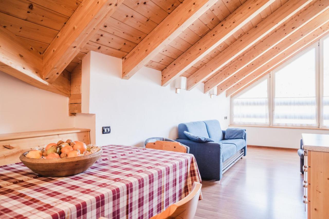 Residence Dolomia Pozza di Fassa Bagian luar foto