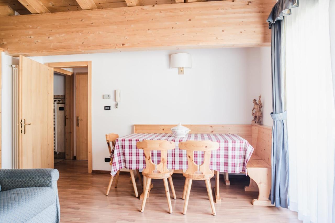 Residence Dolomia Pozza di Fassa Bagian luar foto