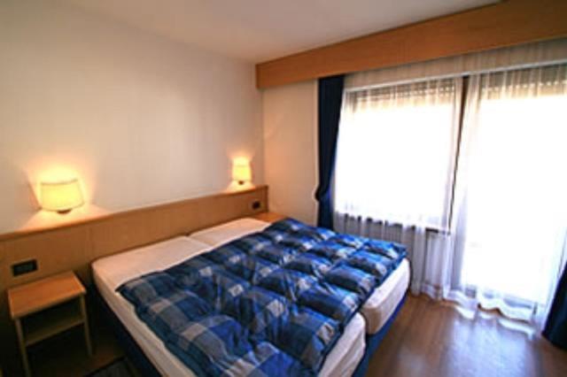 Residence Dolomia Pozza di Fassa Ruang foto