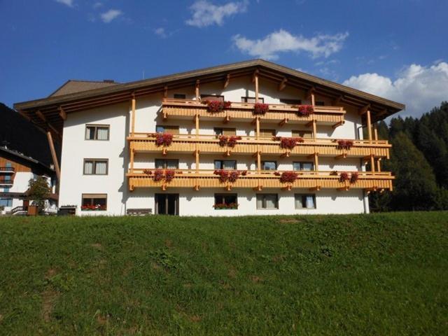 Residence Dolomia Pozza di Fassa Bagian luar foto